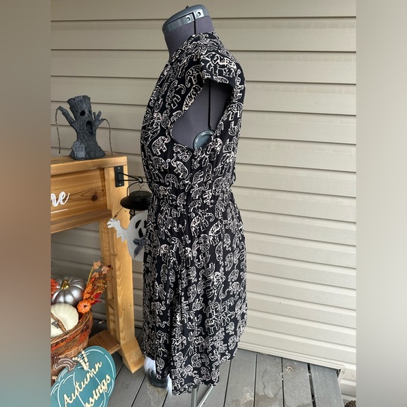Anthropologie Maeve NORONHA BLACK ELEPHANT MOTIF faux wrap dress size medium - Picture 6 of 13